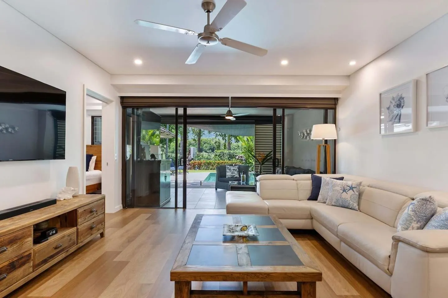 Apartment Villa Sanctuary In Temple - Resort Living Redefined Port Douglas